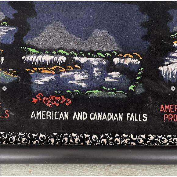 Vintage Flocked Velvet Niagara Falls American Canadian Banner - Picture 7 of 10